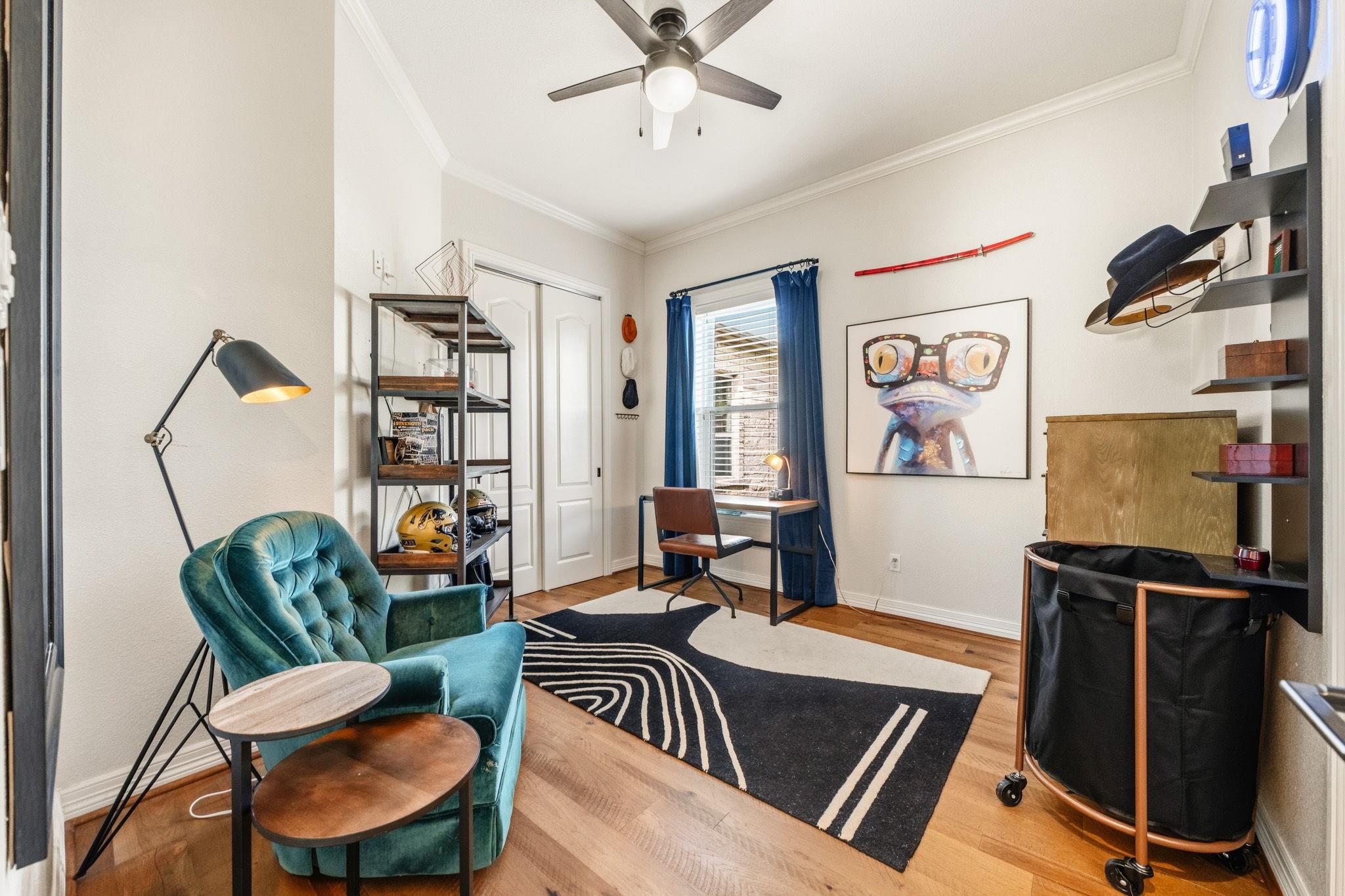 main property photo 18