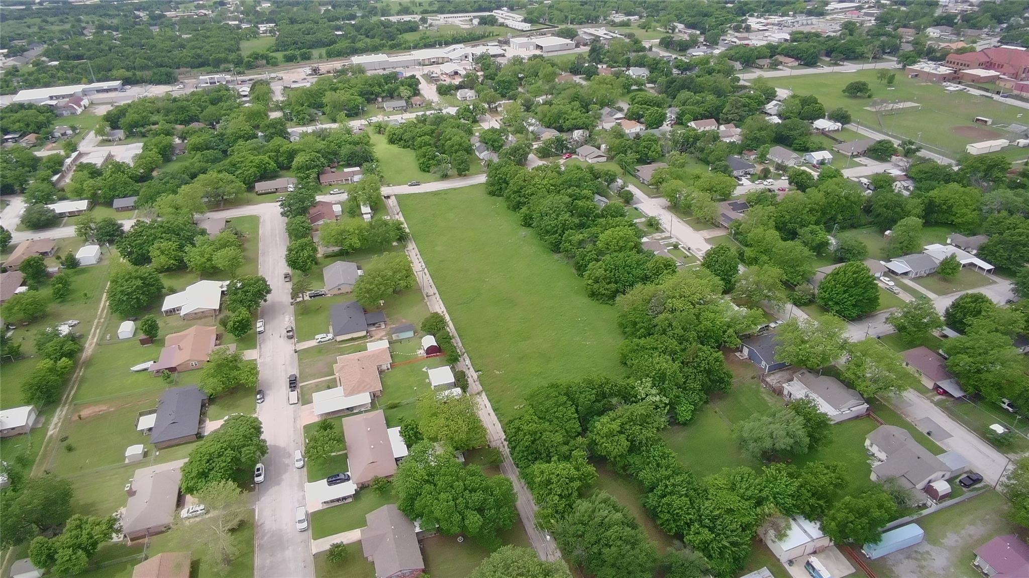 main property photo 6