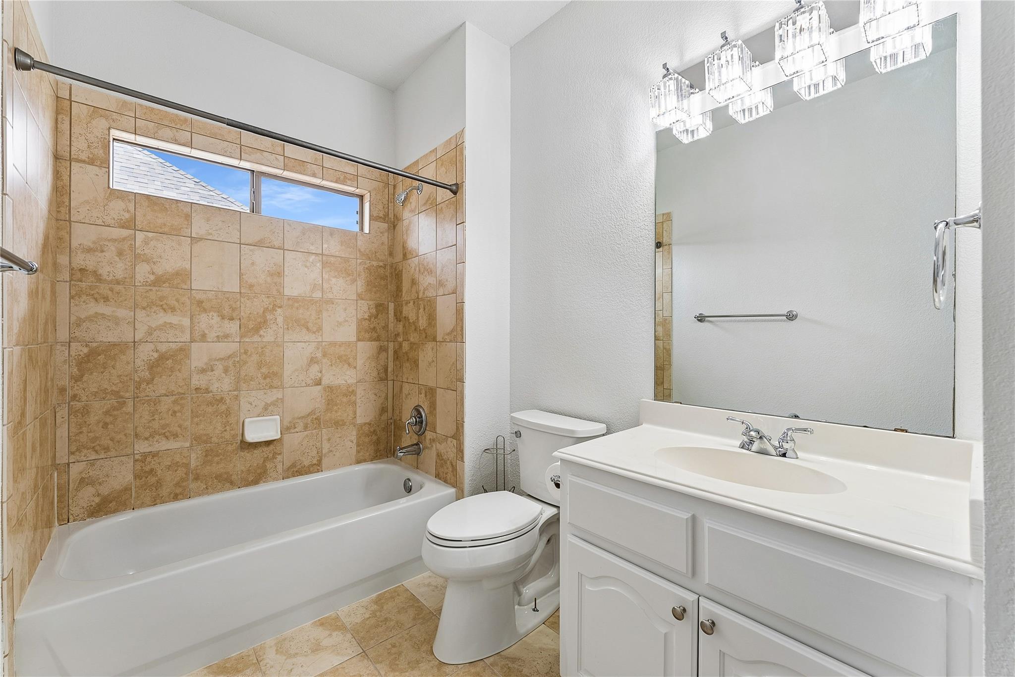 property viewer photo 37