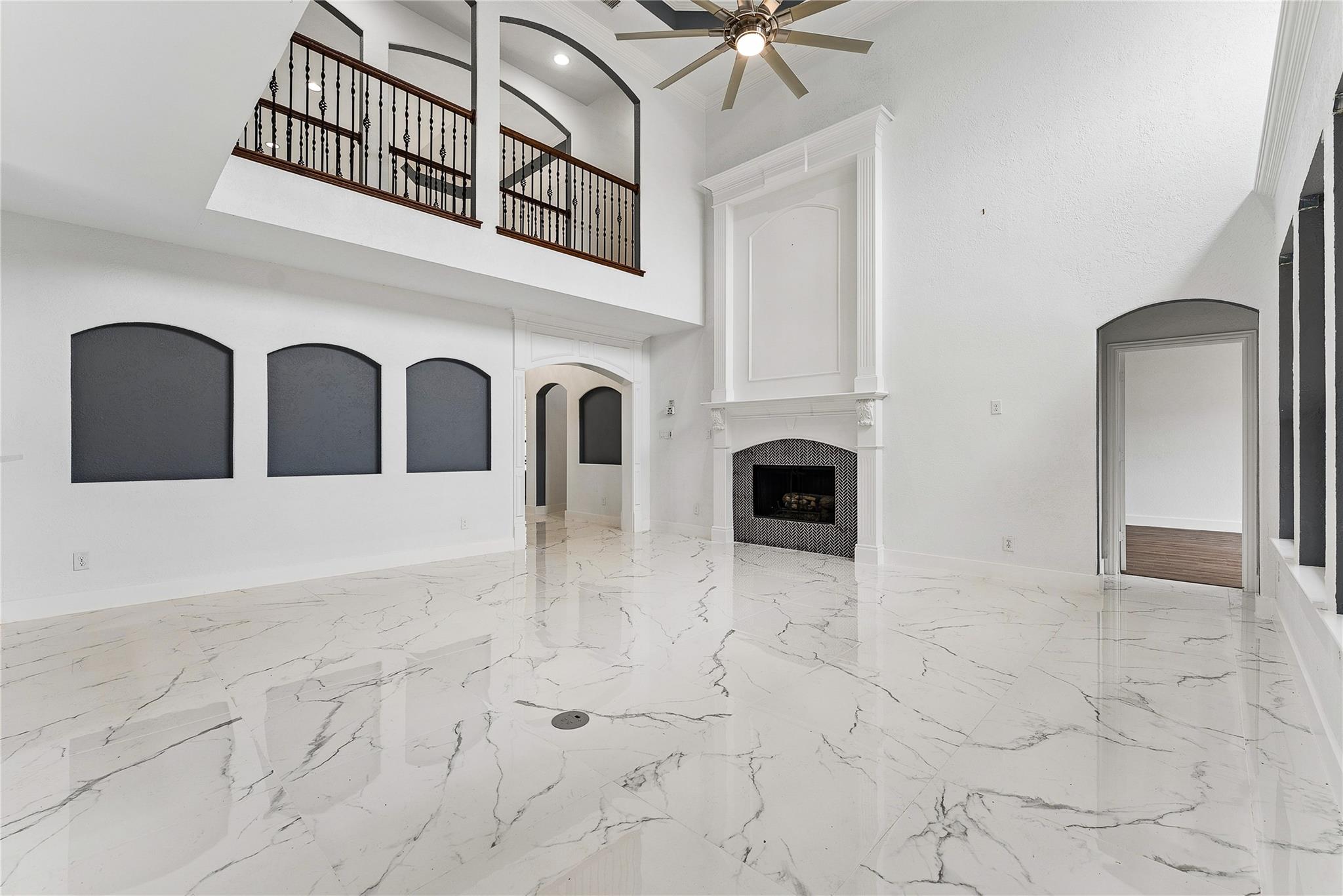 property viewer photo 8