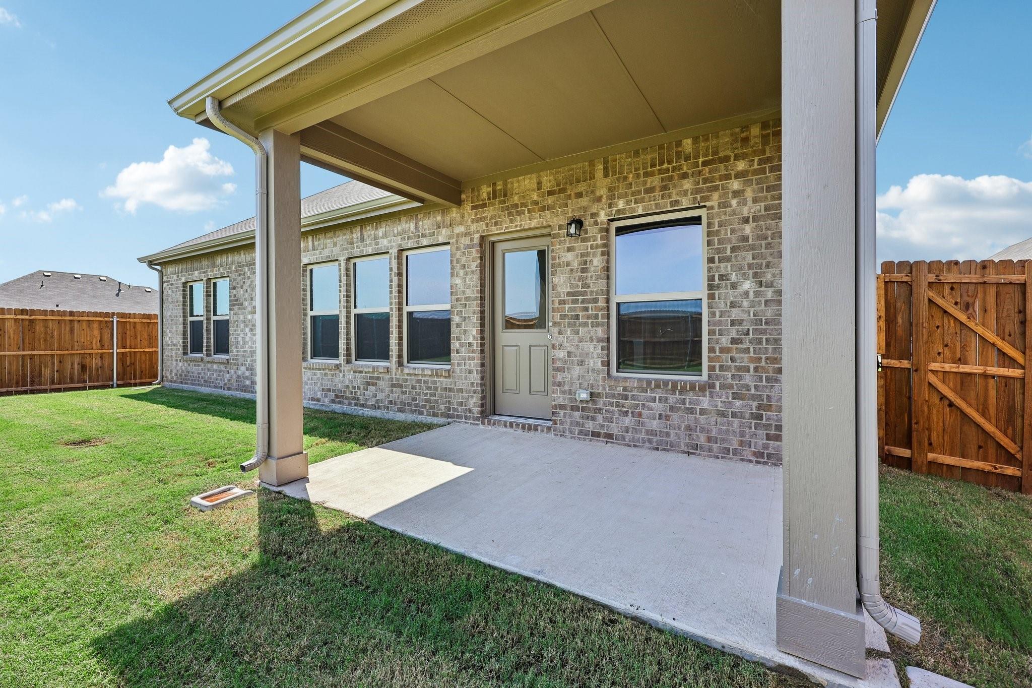 main property photo 35