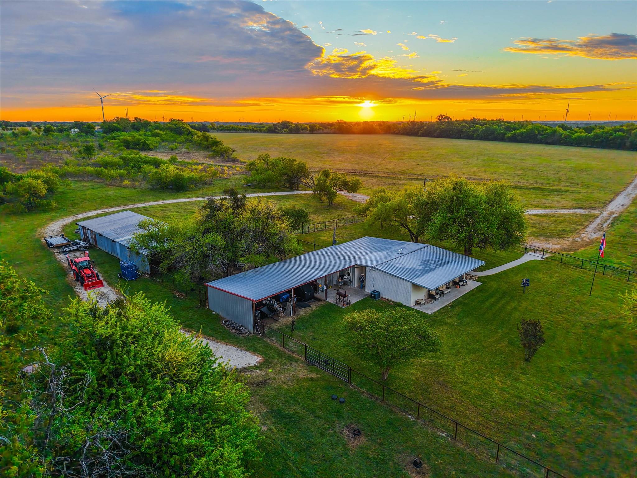 main property photo 34