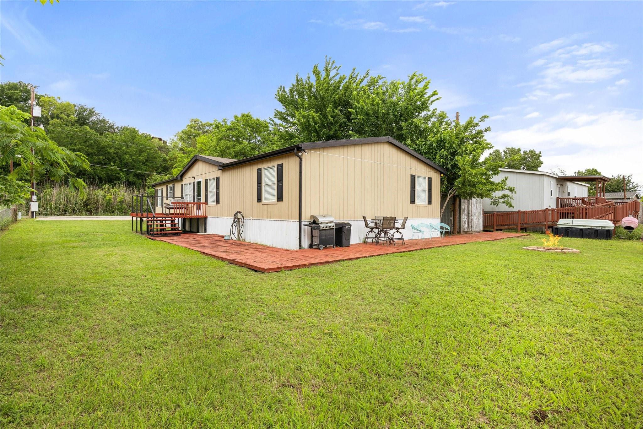 main property photo 33