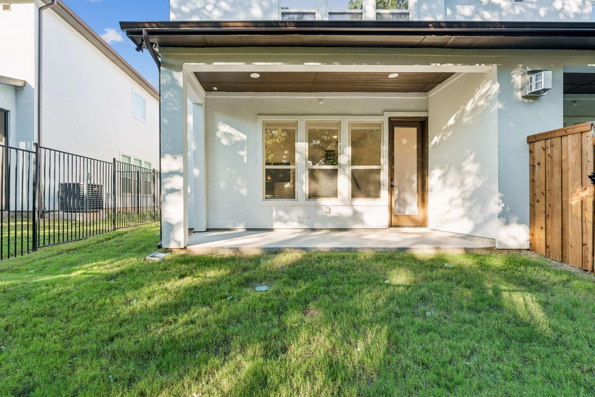 main property photo 29
