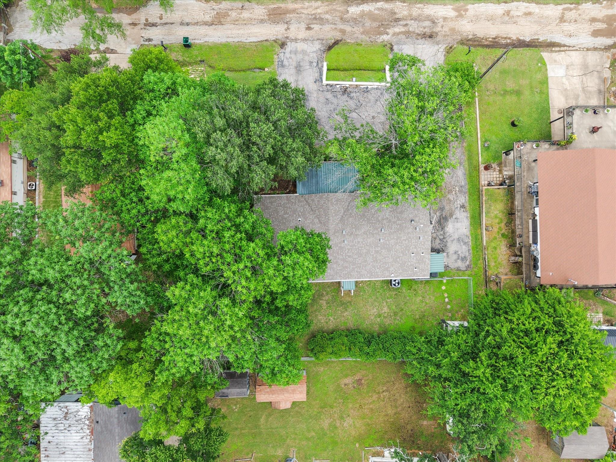 main property photo 31