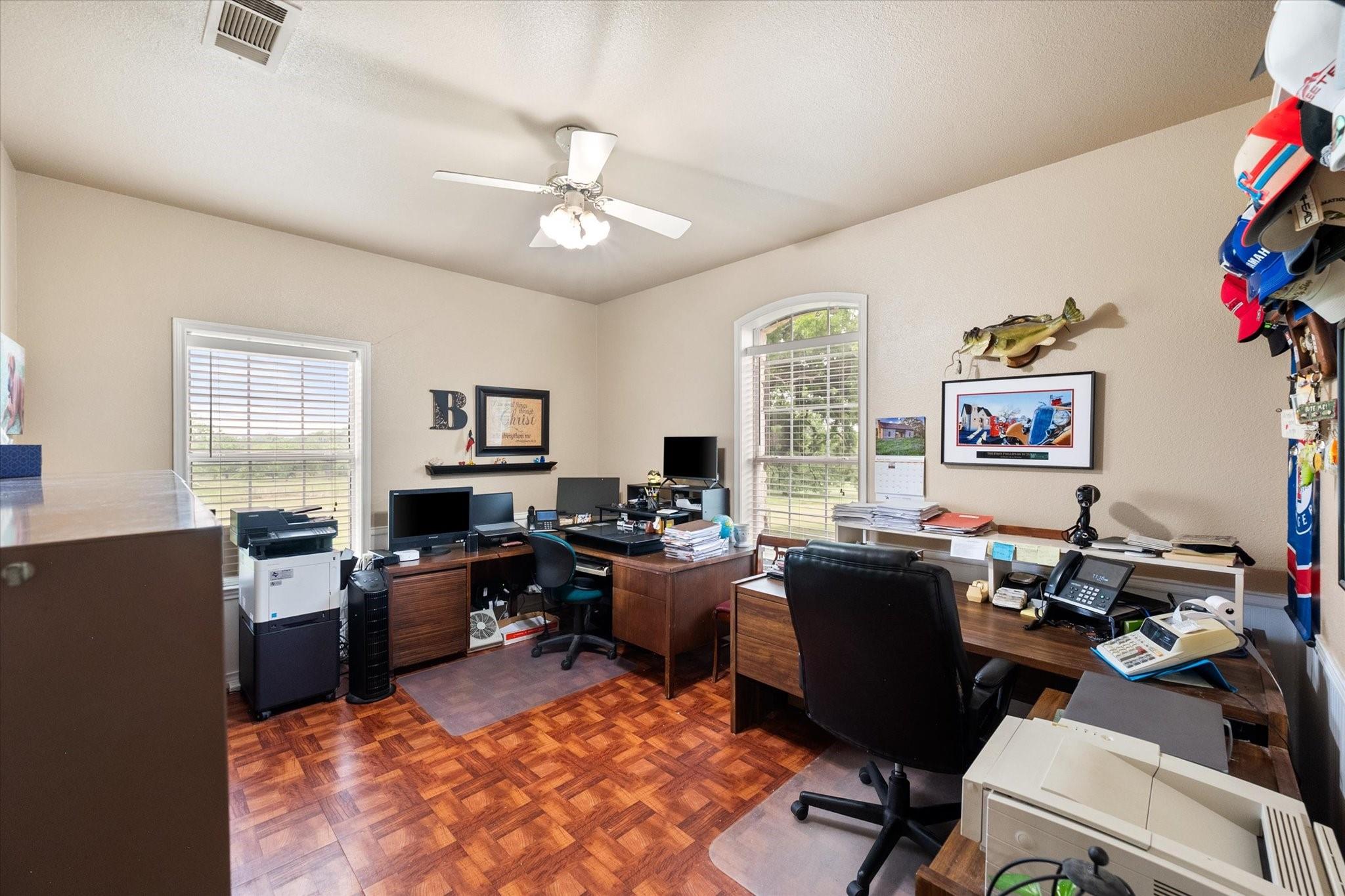 main property photo 22