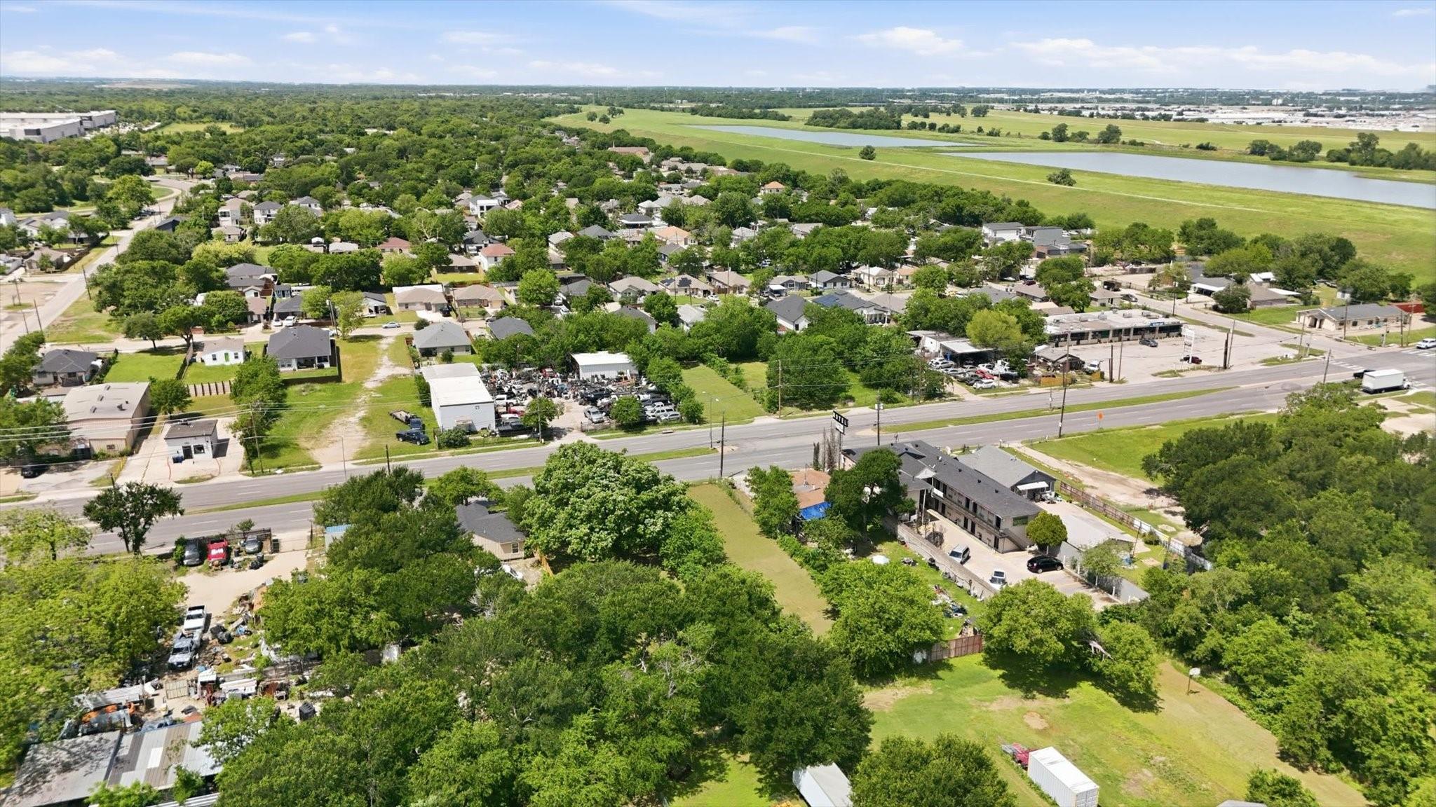 main property photo 9