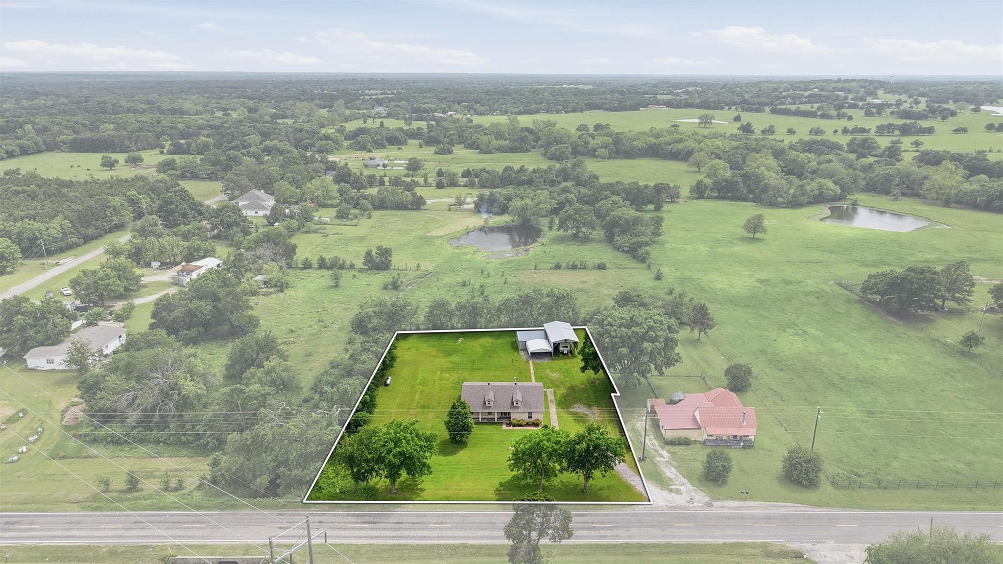 main property photo 34
