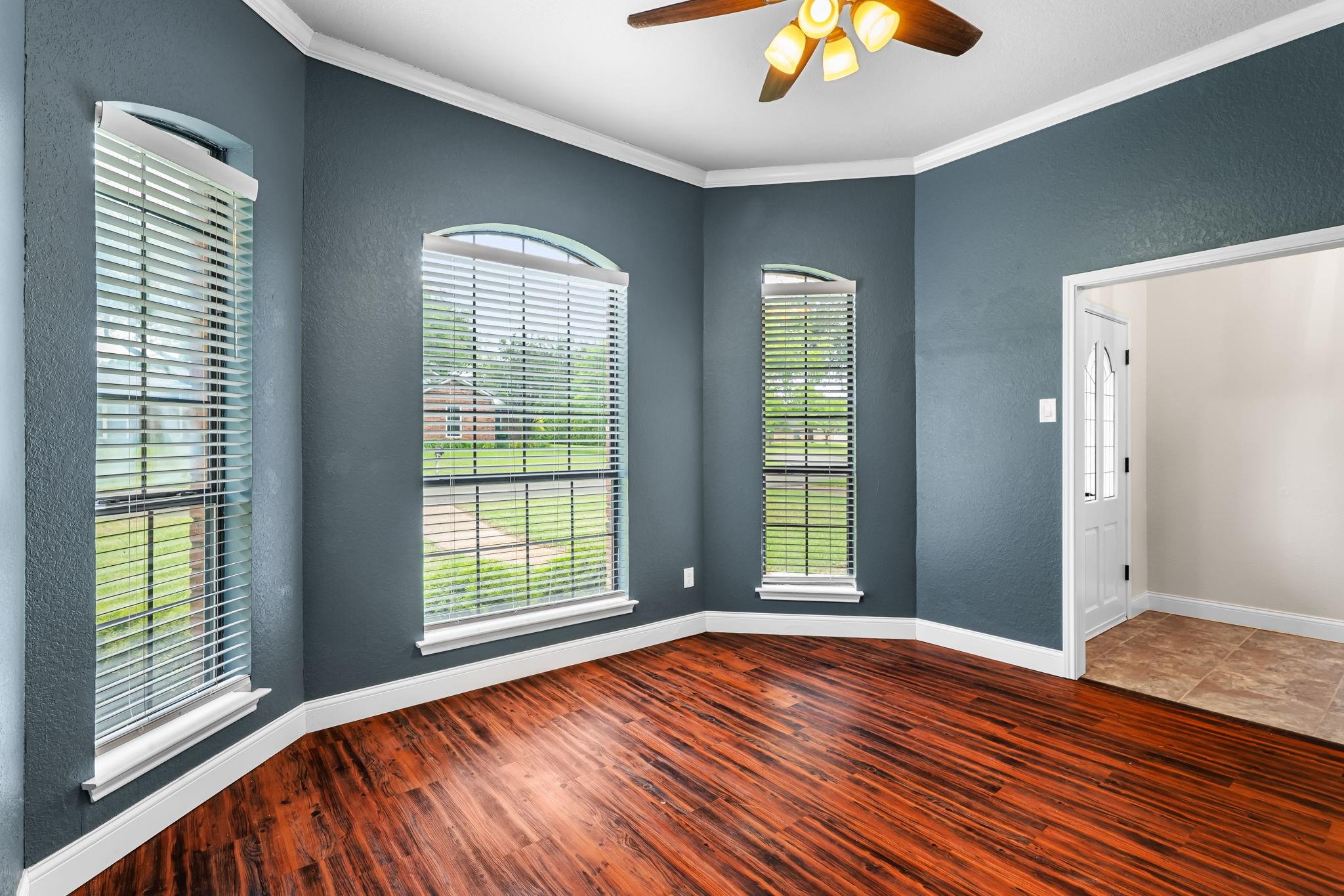 property viewer photo 19