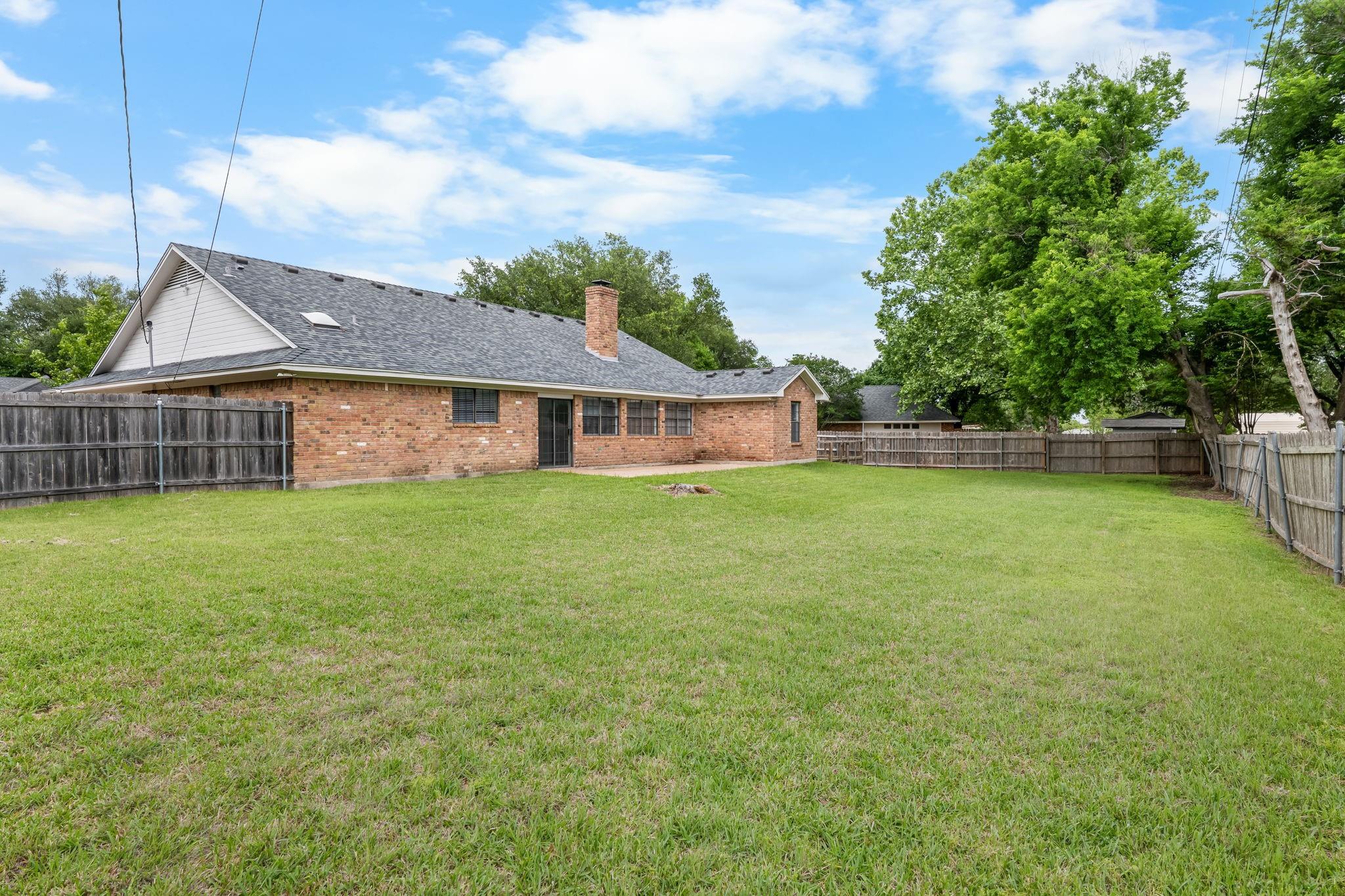 property viewer photo 36