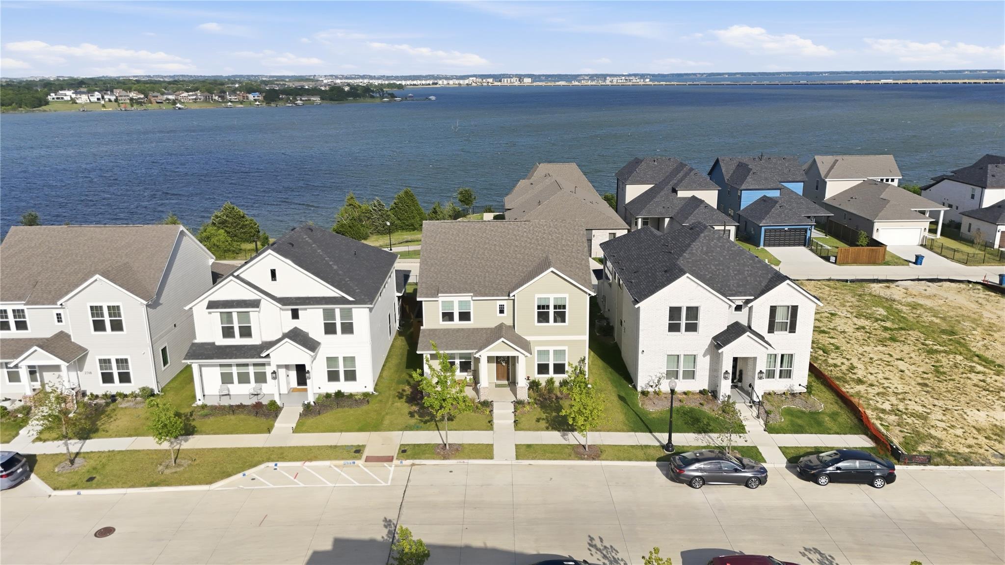 main property photo 24