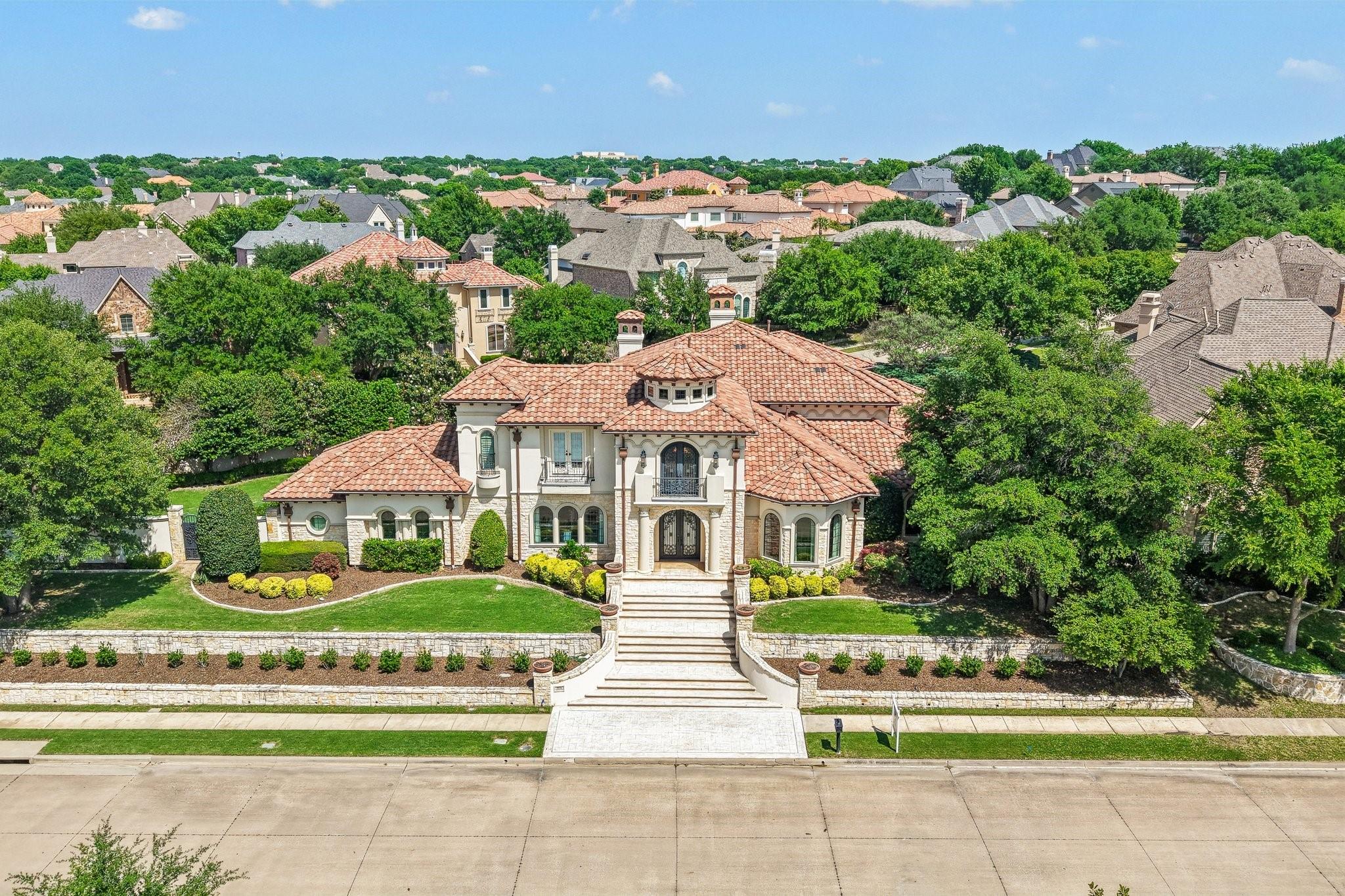 main property photo 36