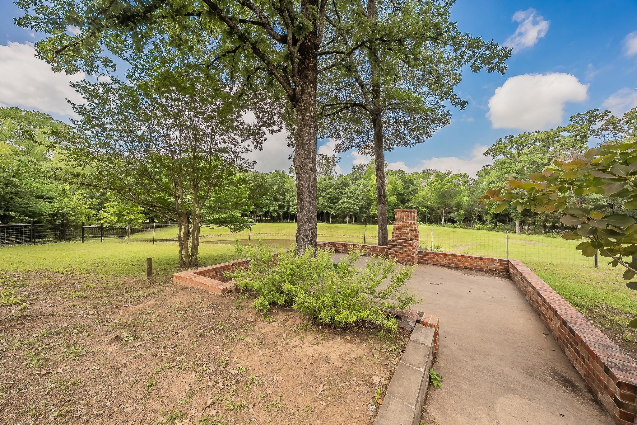 main property photo 33