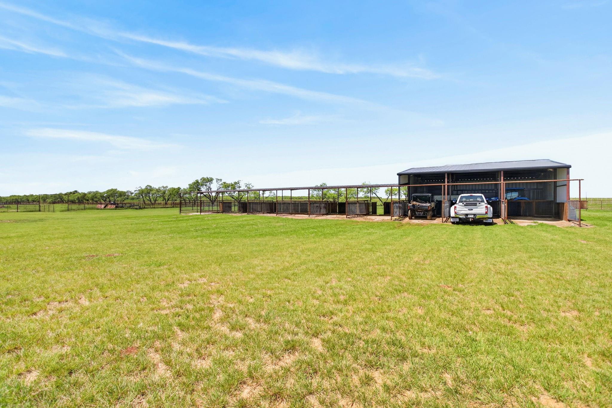 main property photo 39