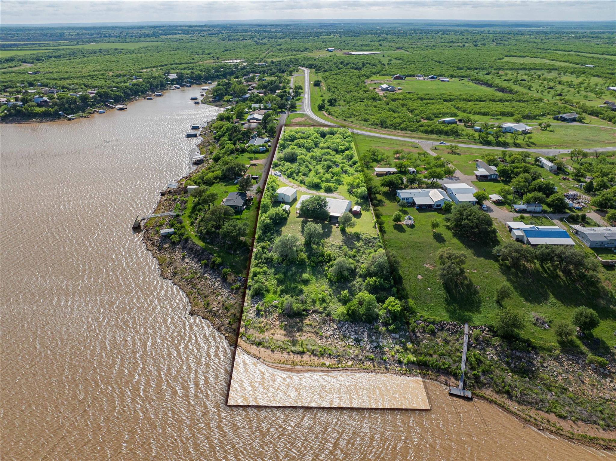 main property photo 3
