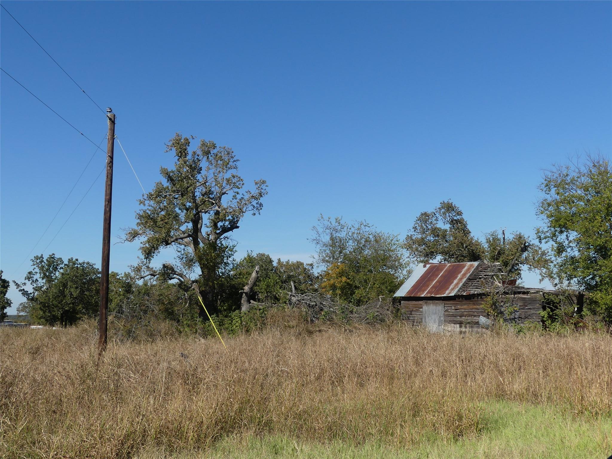 main property photo 22