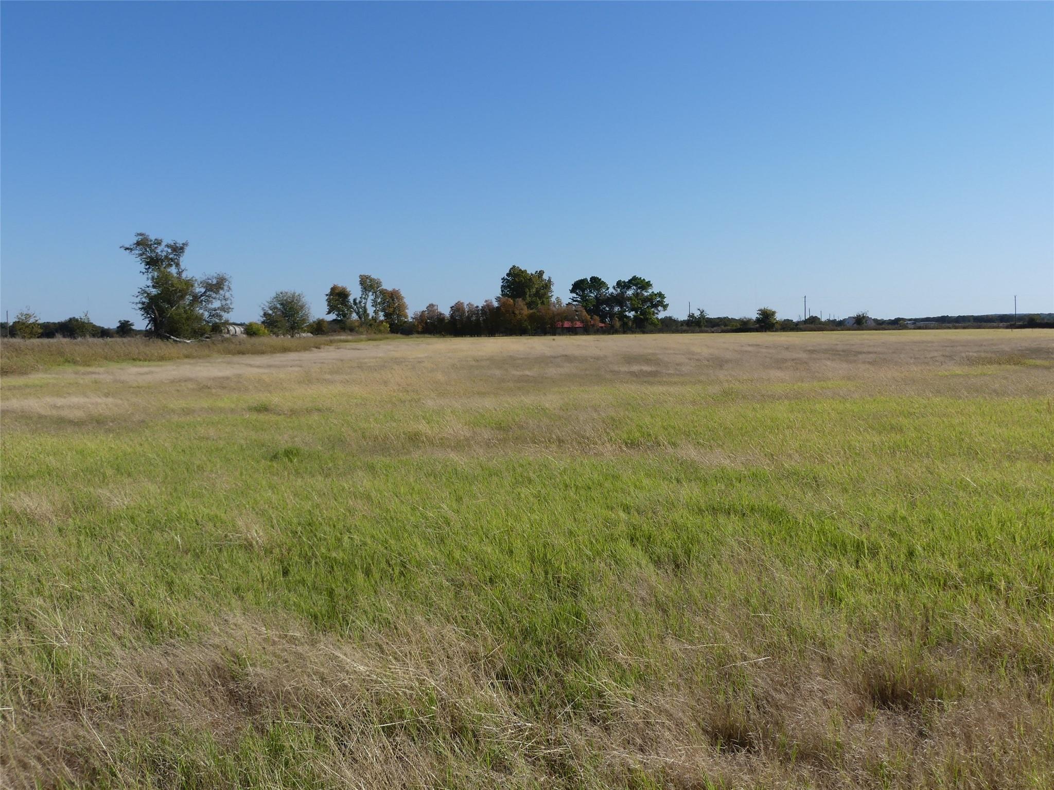main property photo 25