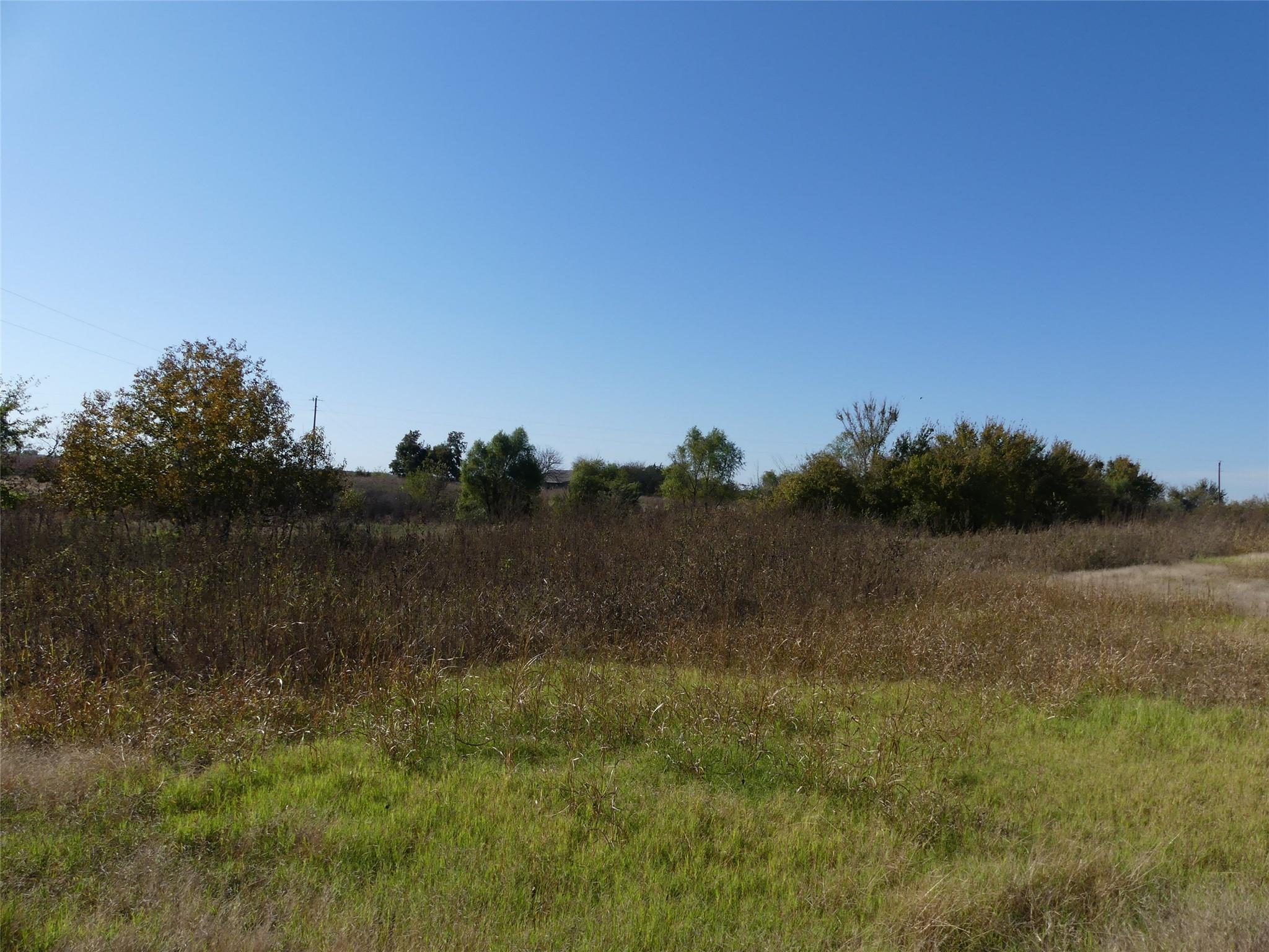 main property photo 9