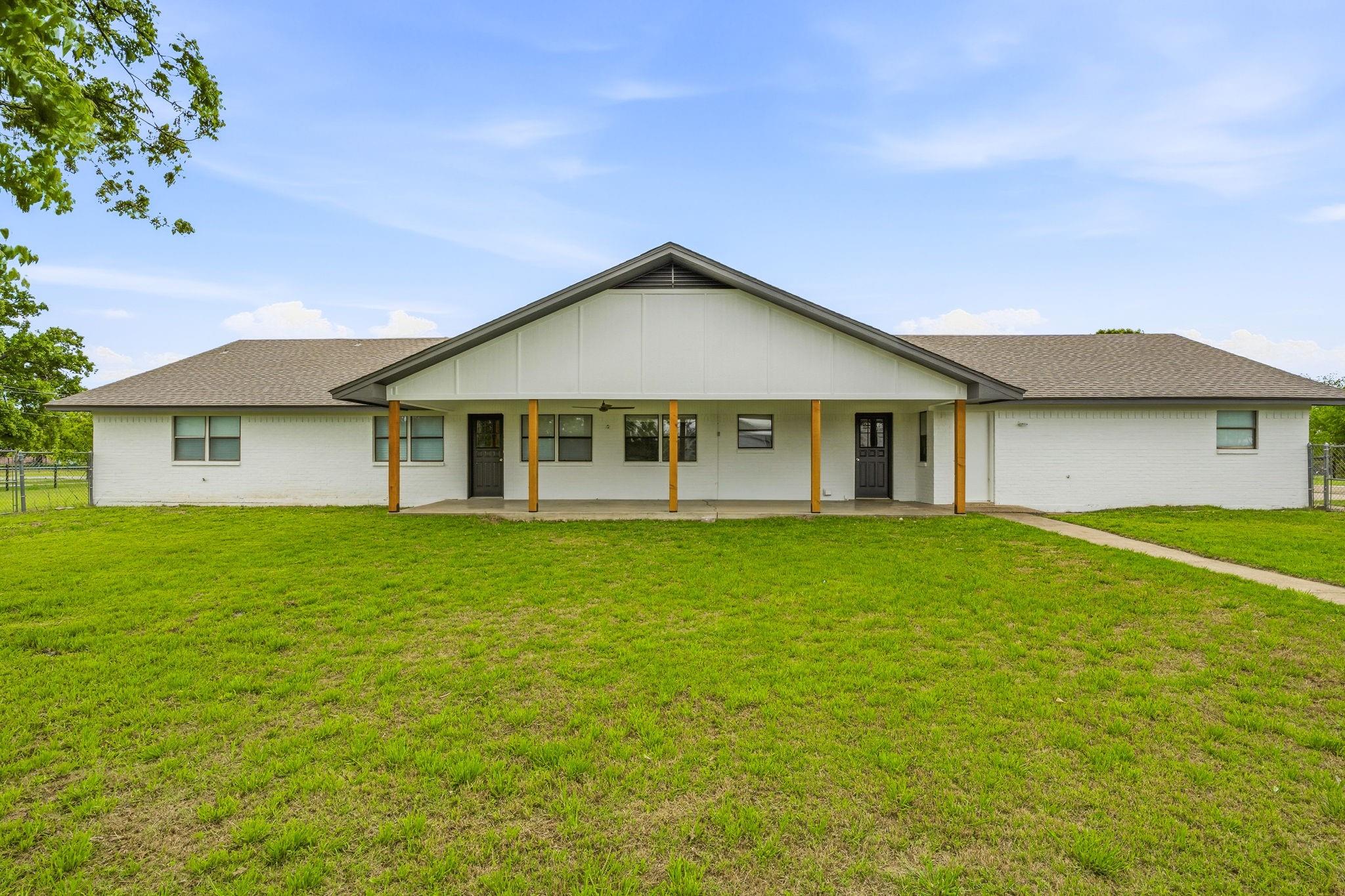 main property photo 33