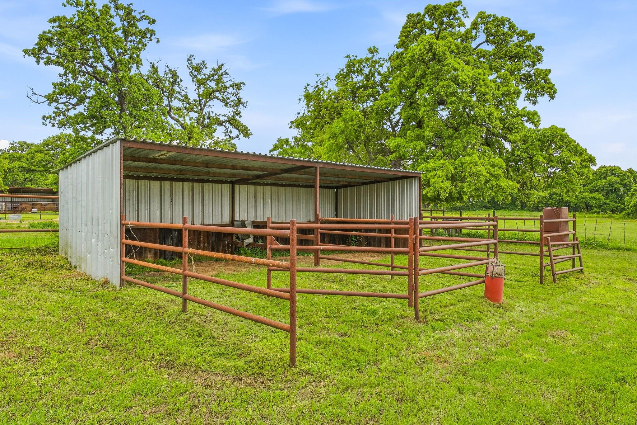 main property photo 36