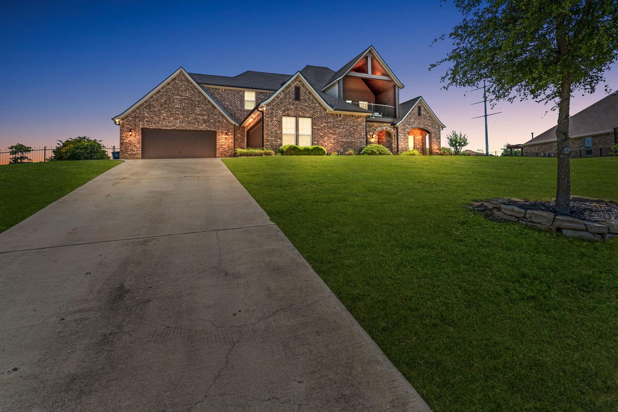 main property photo 34
