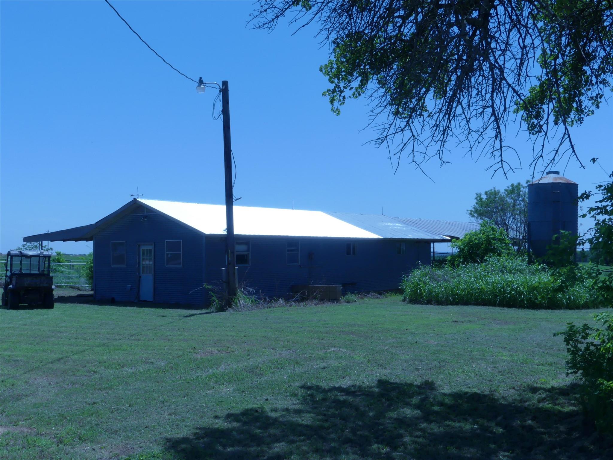 main property photo 38