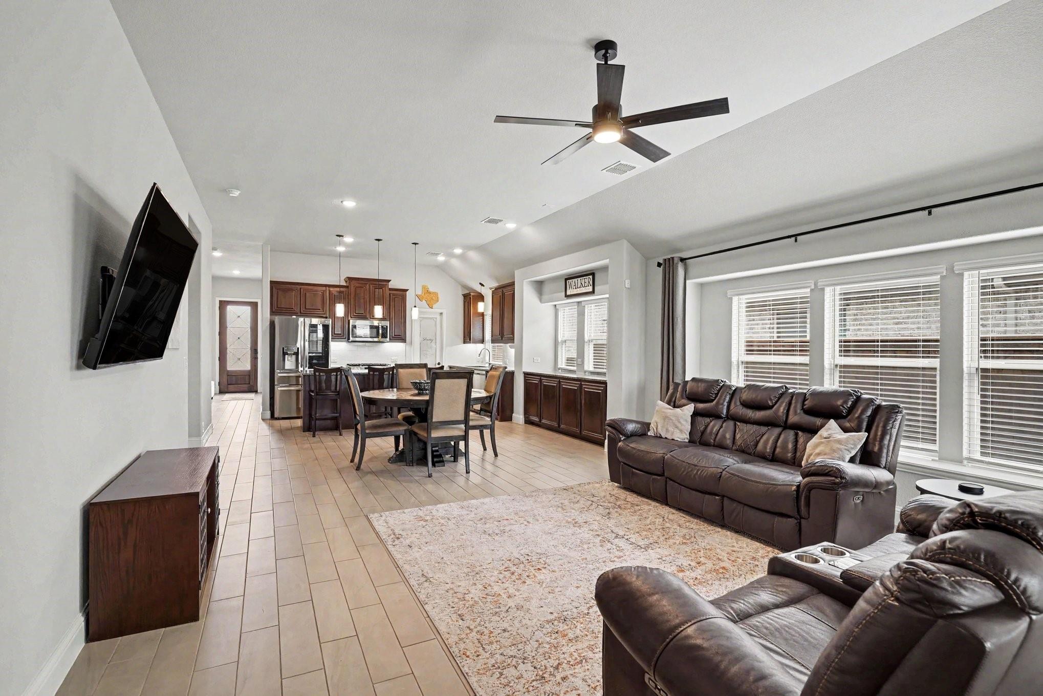 property viewer photo 9
