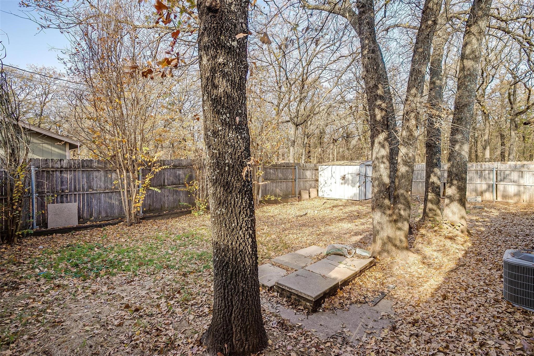 main property photo 18