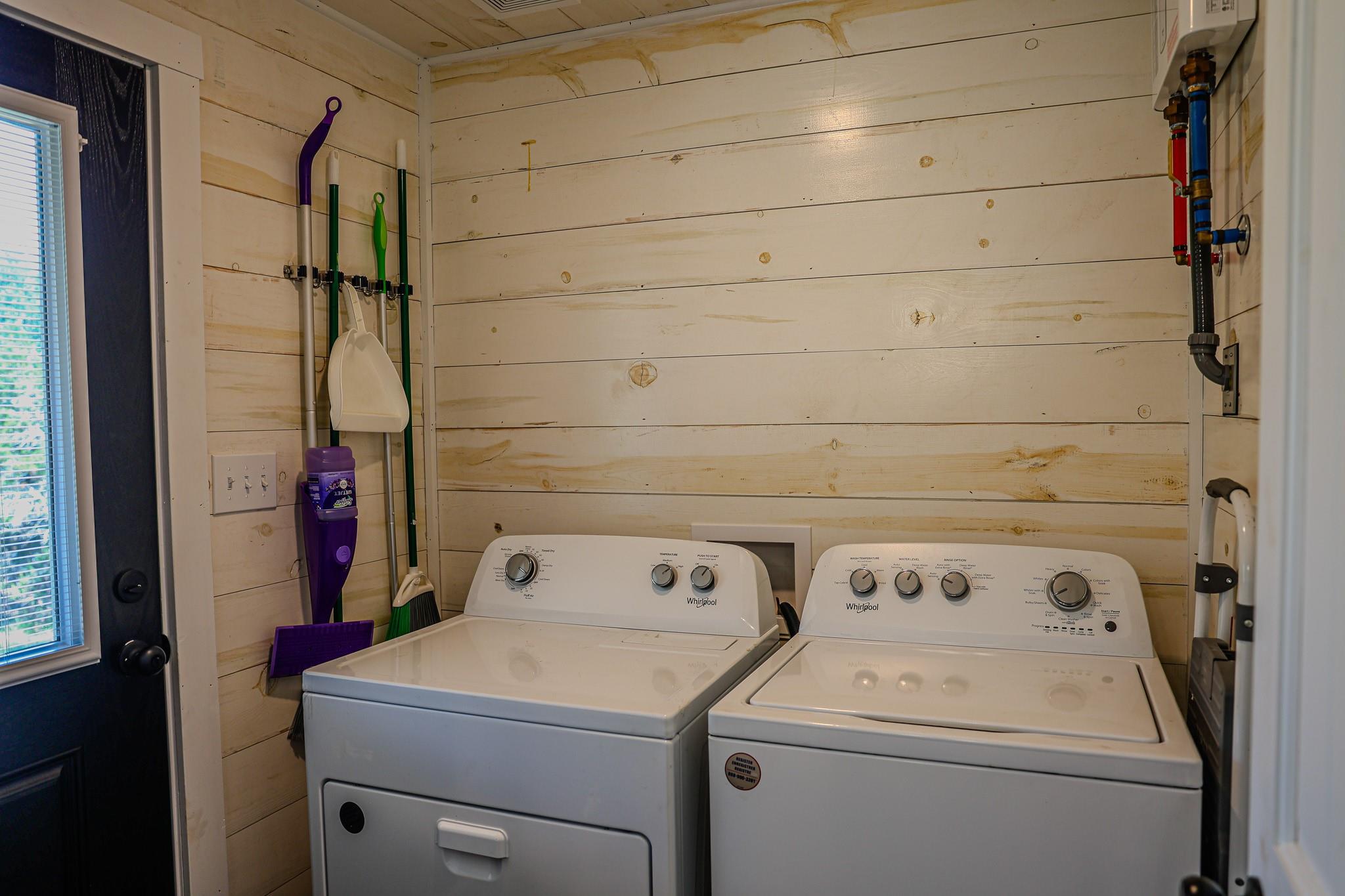 main property photo 13
