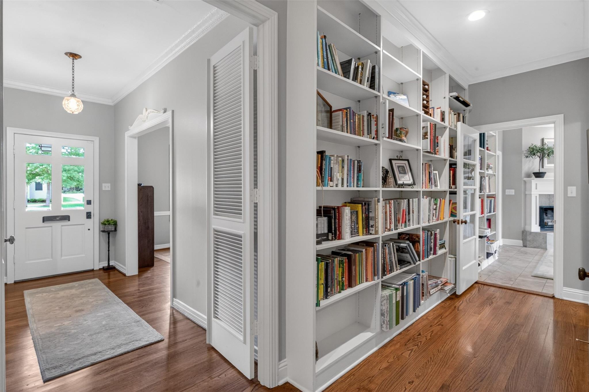 main property photo 10