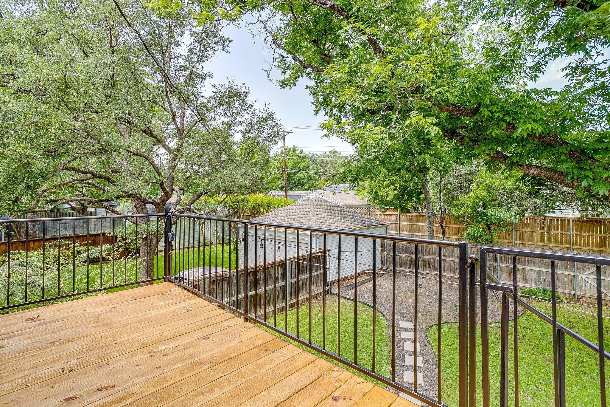 main property photo 34