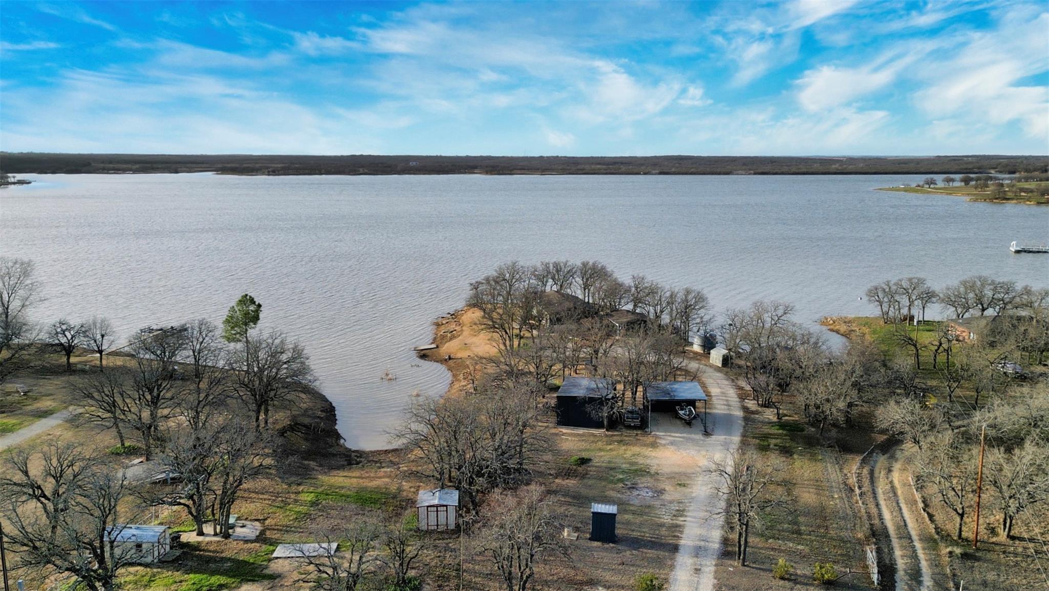 main property photo 10