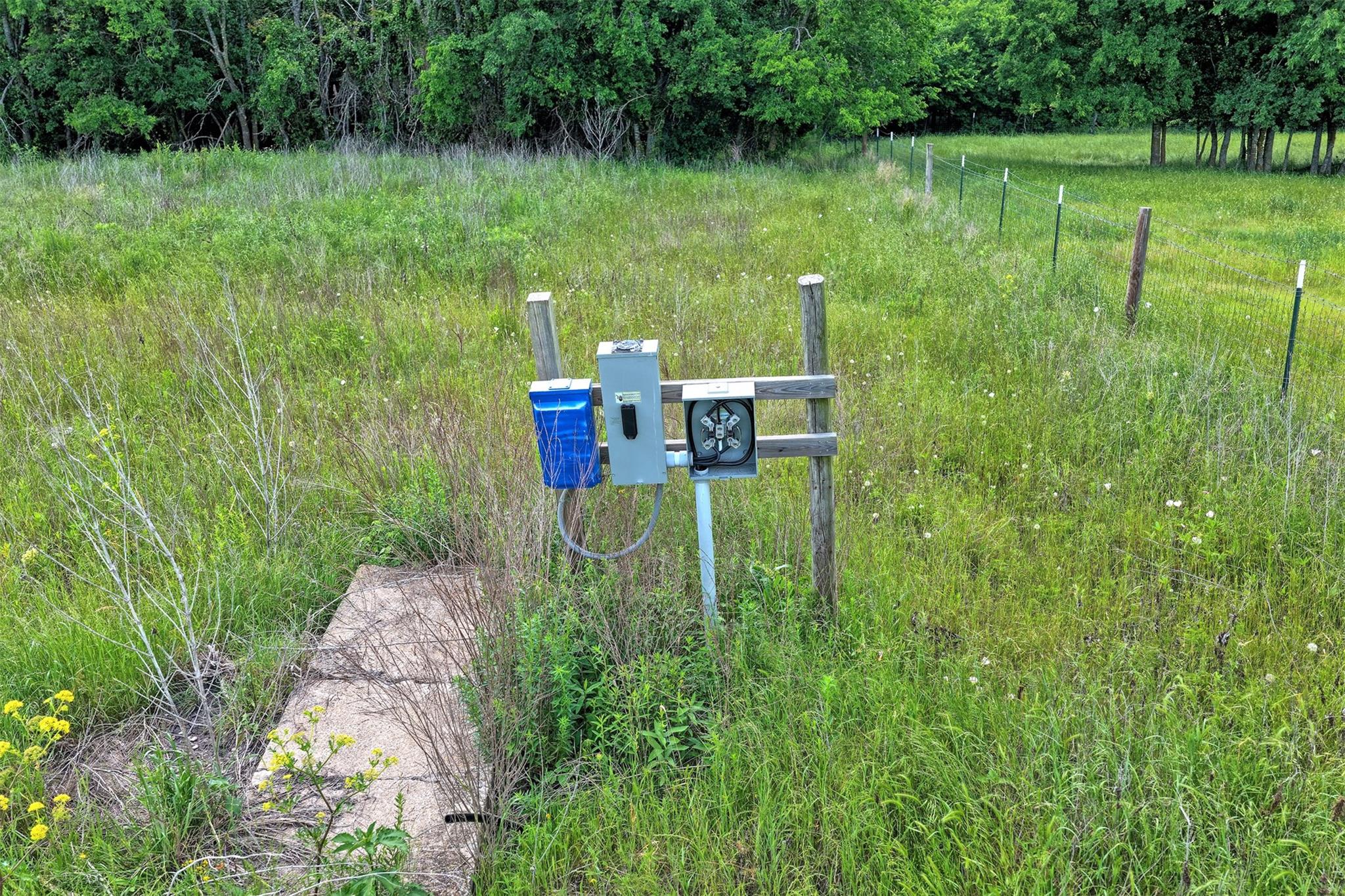 main property photo 7