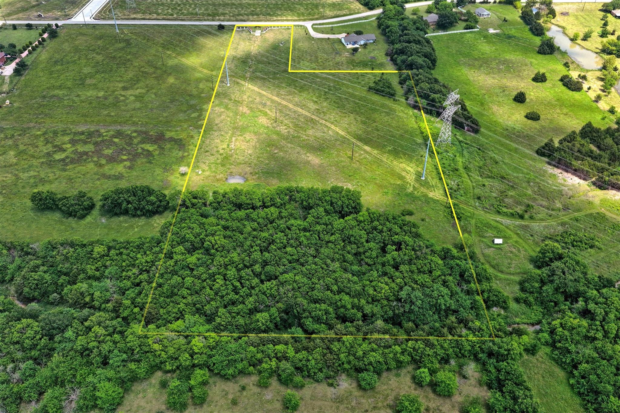 main property photo 8
