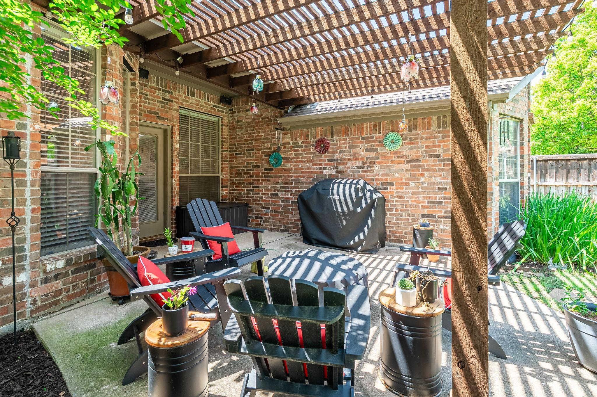 main property photo 29