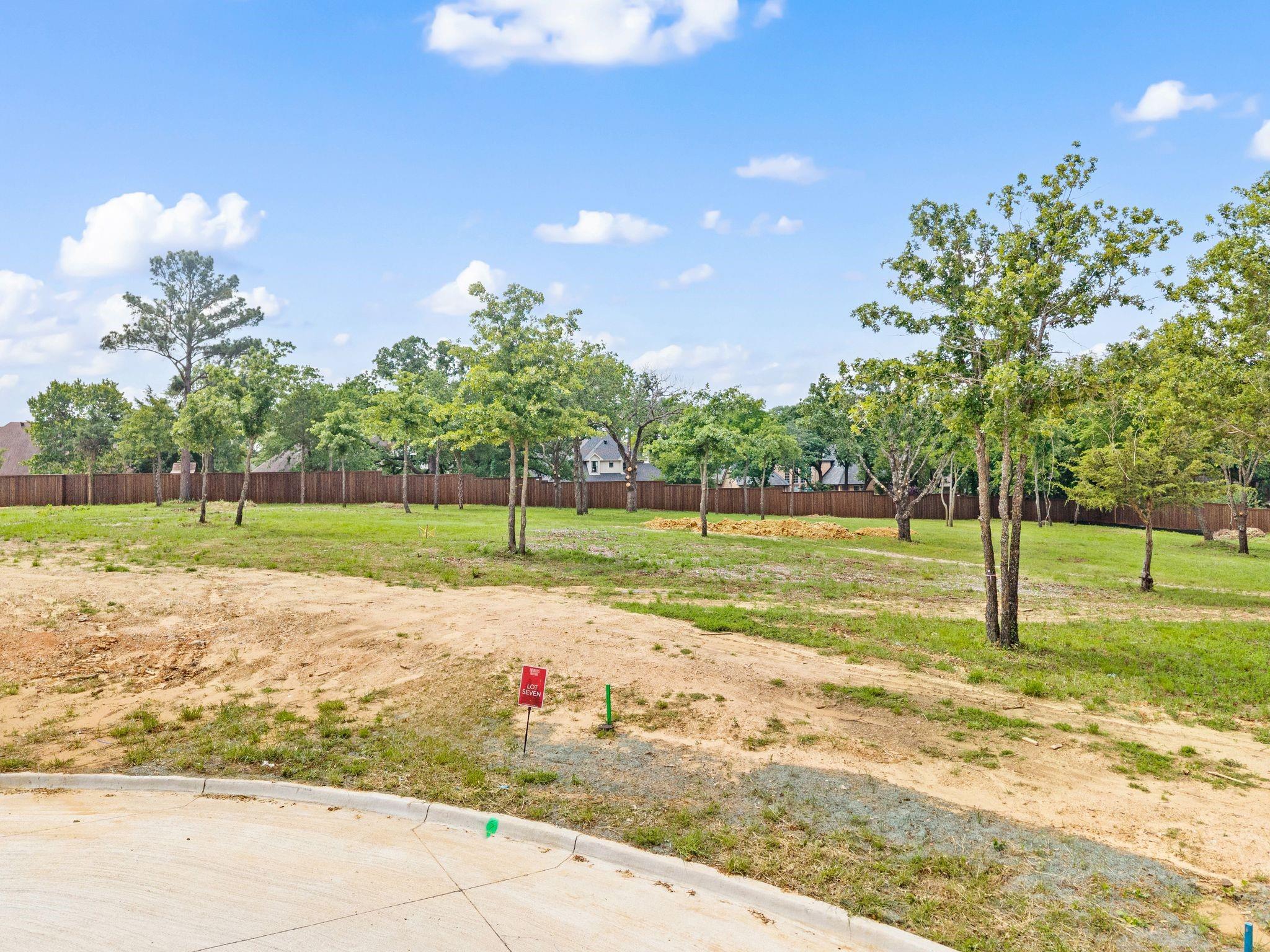 main property photo 6