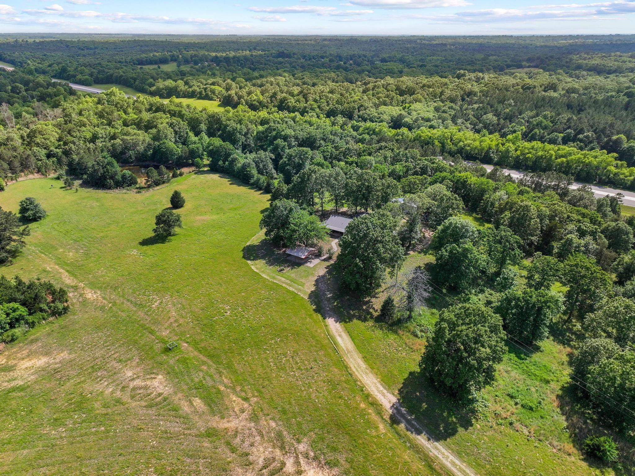 main property photo 5