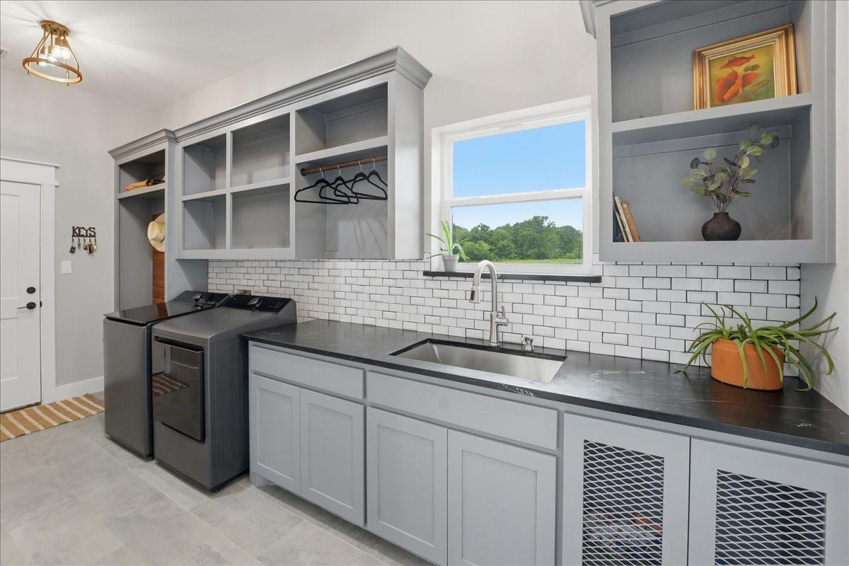 property viewer photo 15