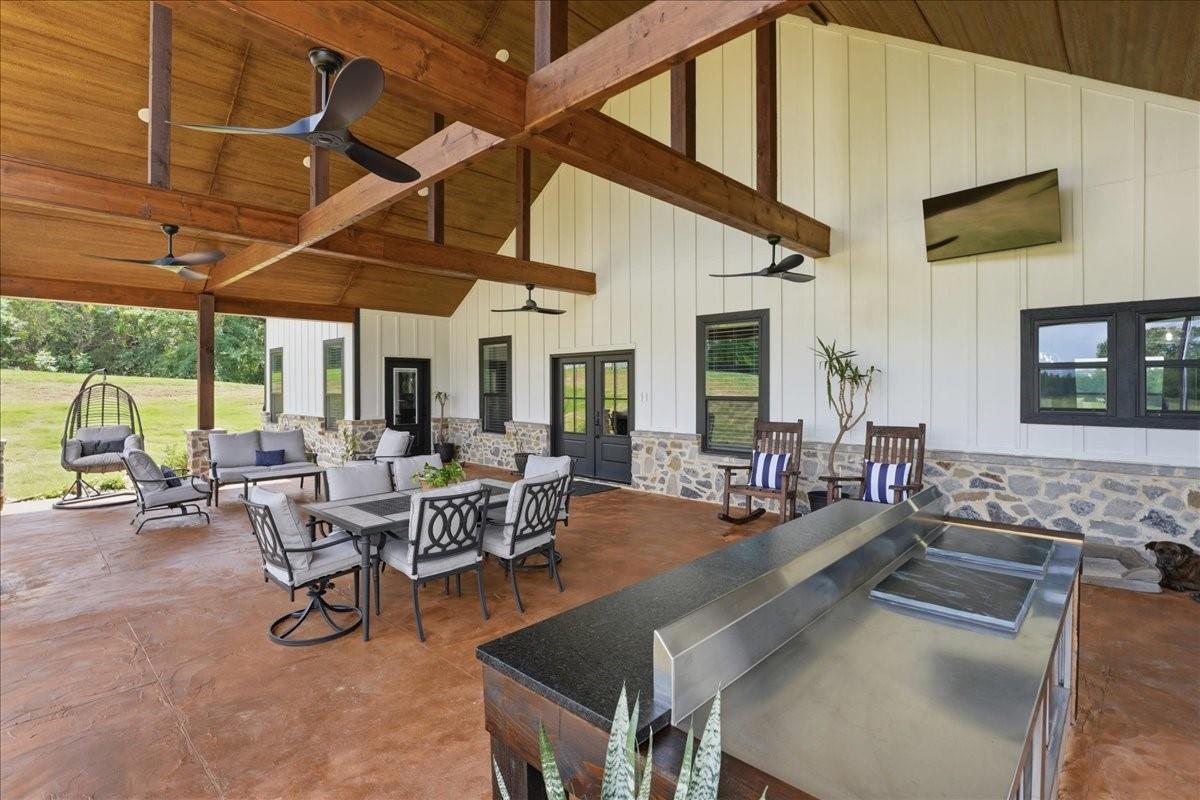 property viewer photo 36