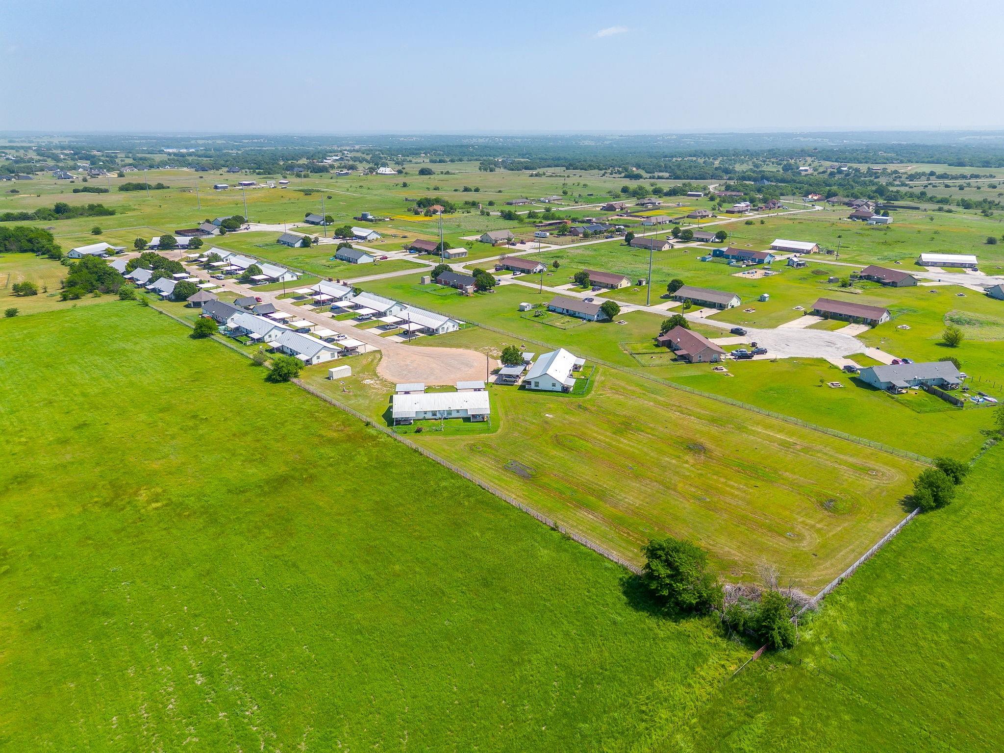 main property photo 10