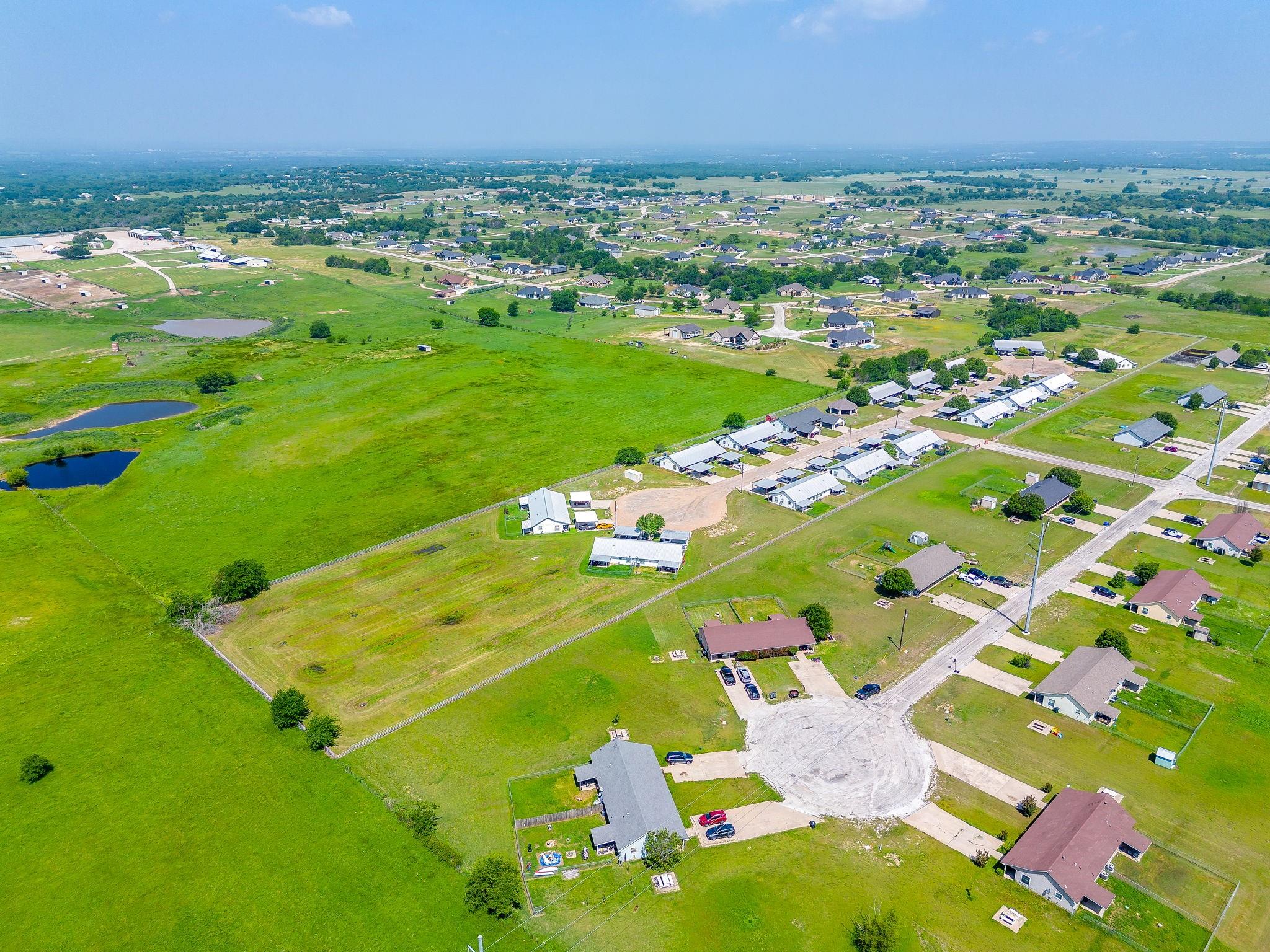 main property photo 8