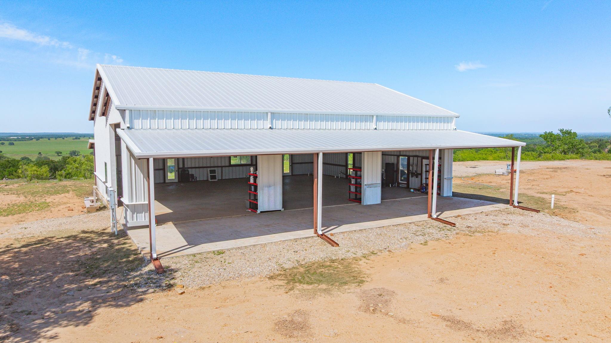 main property photo 4