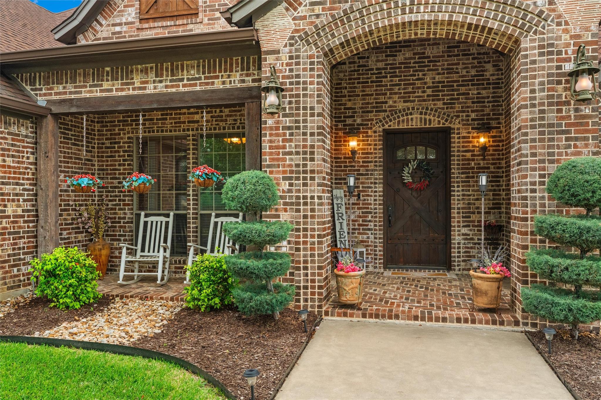 main property photo 4