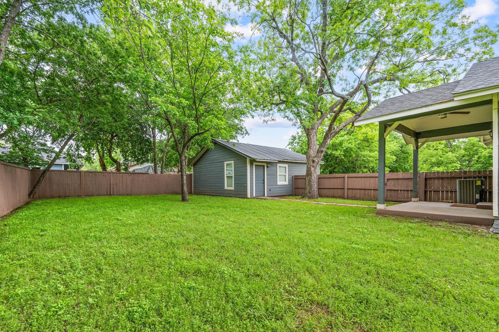 main property photo 24
