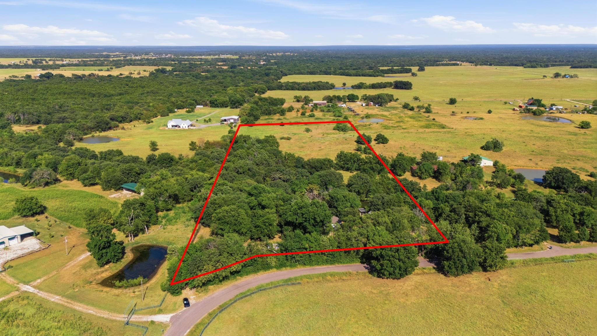 main property photo 26