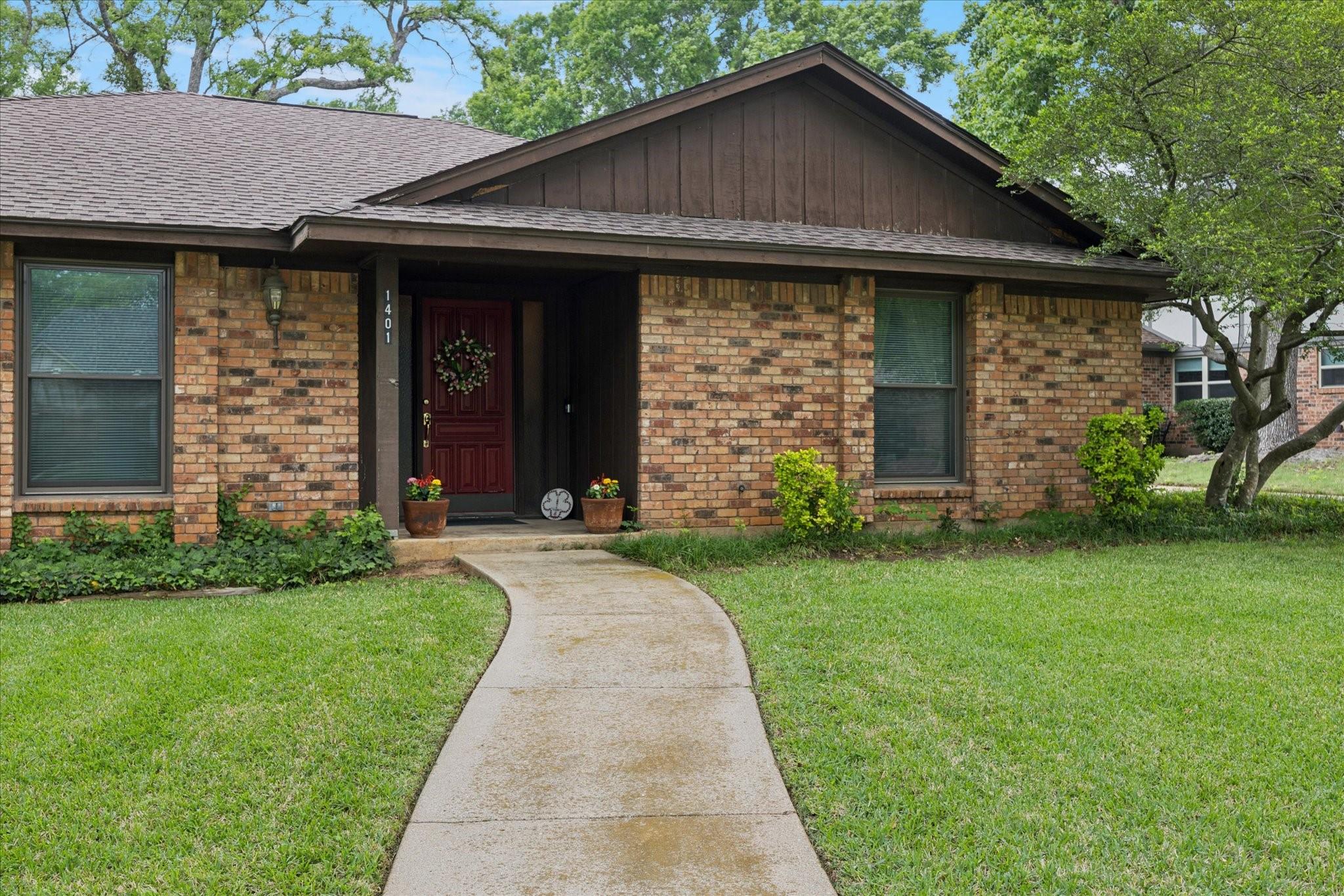 property viewer photo 2
