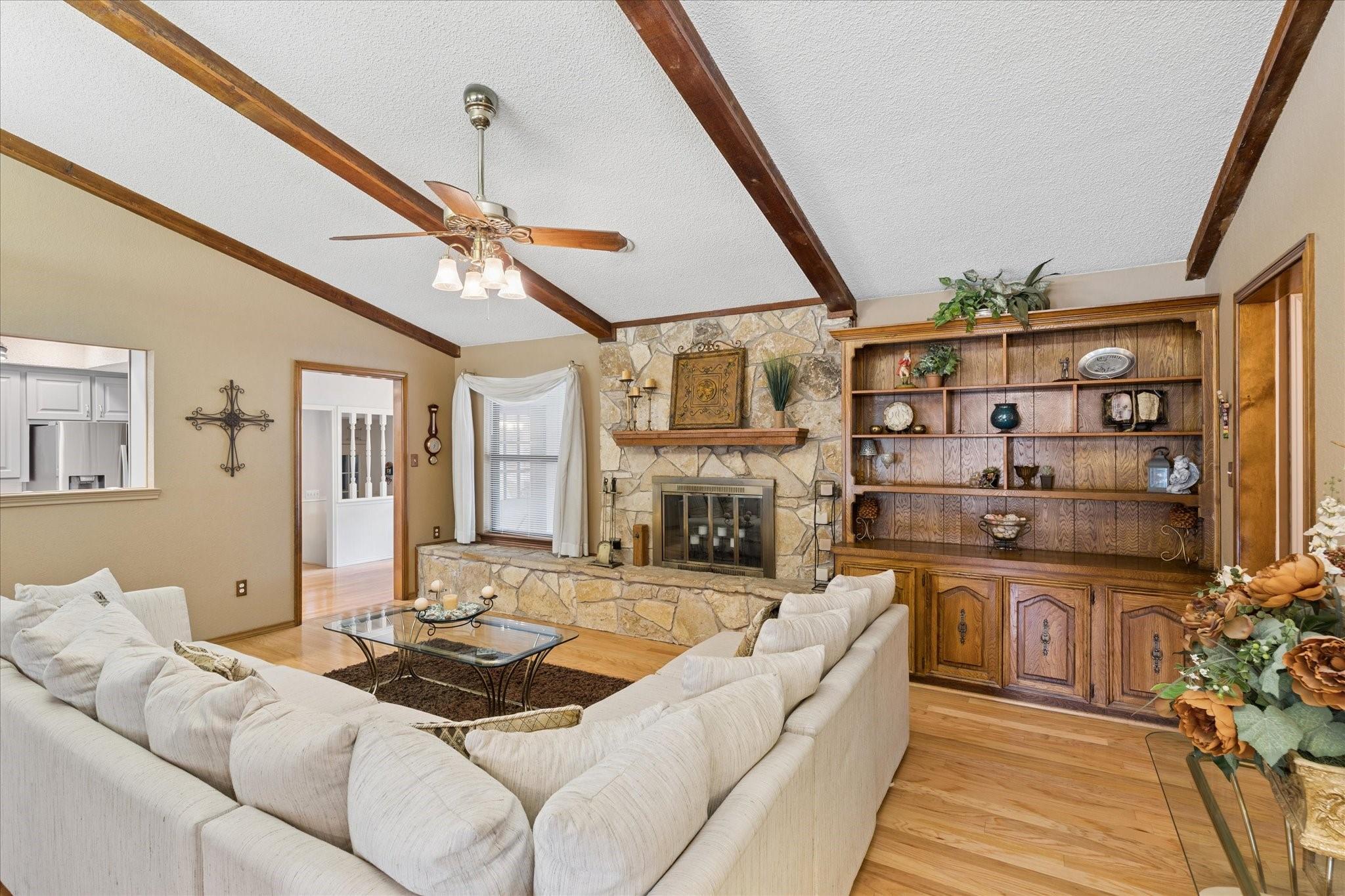 property viewer photo 6