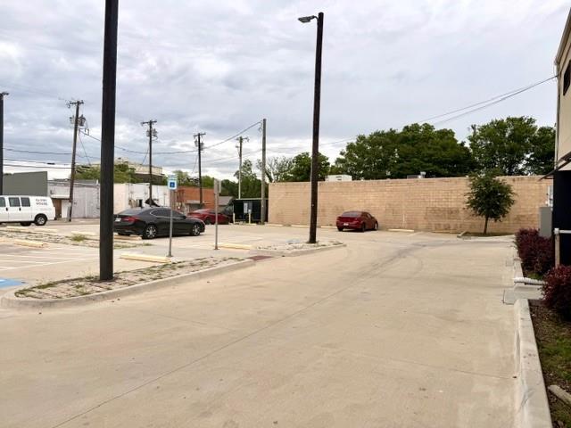 main property photo 6