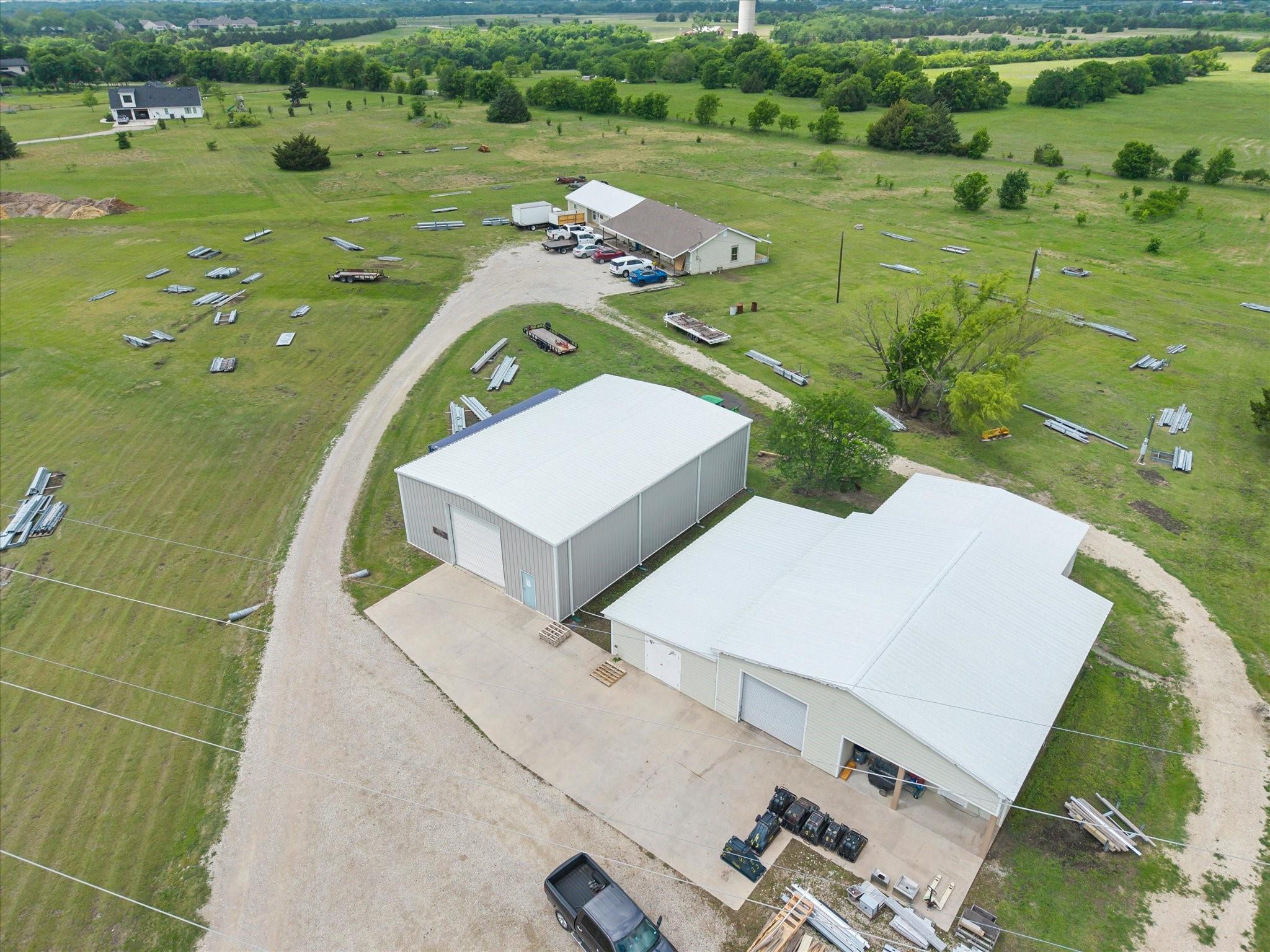 main property photo 8