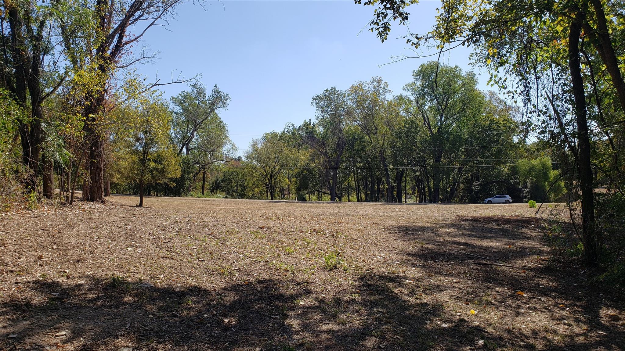 main property photo 12